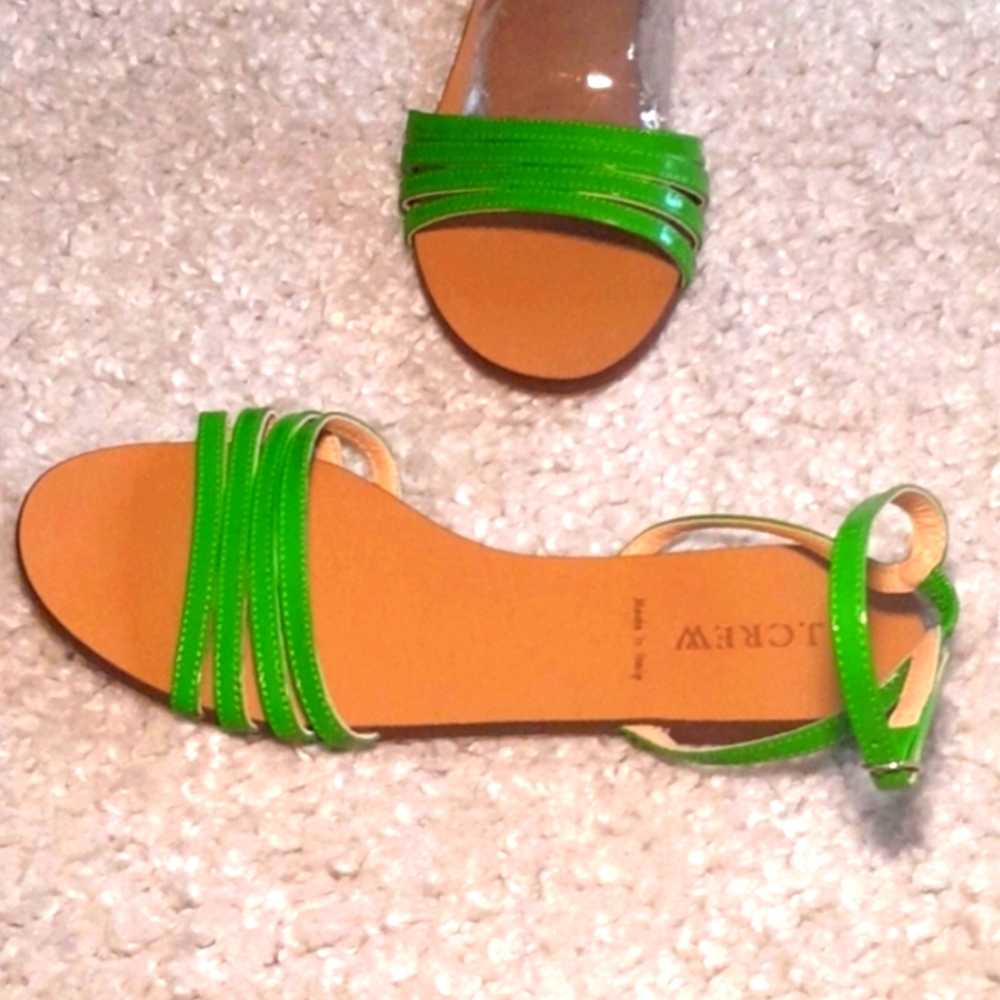 J CREW GREEN strap Patent  Leather Sandals Size 8